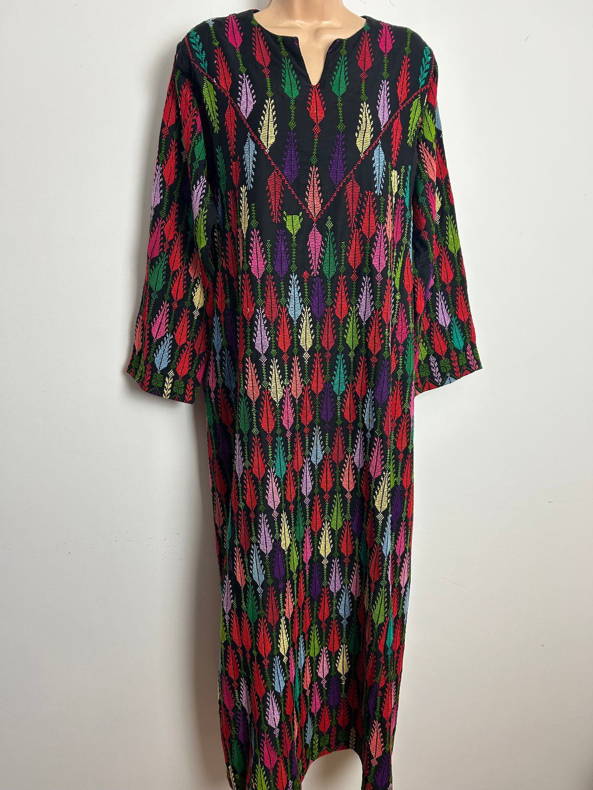 Vintage Up To Size 14 Black Red Blue Green & Yellow Cross Stitch Embroidered Long Sleeve Kaftan