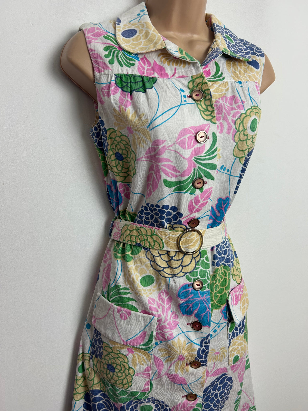 Vintage Early 1970s ST MICHAEL Size 12 White Pink Blue & Beige Floral Print Cotton Belted Mod Day Dress