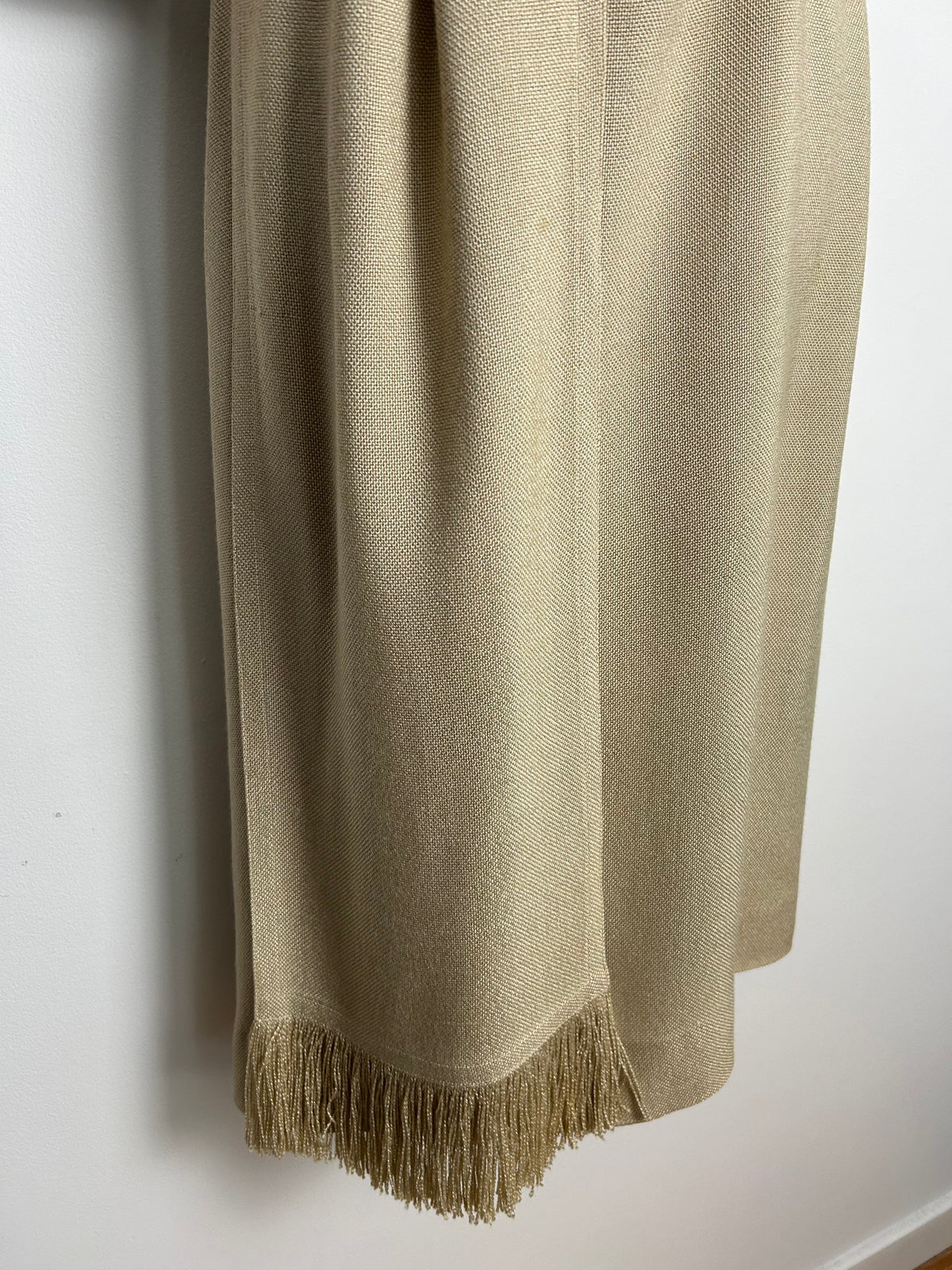 Vintage 1950s CHARLES BUTLER Size 12 Beige MOYGASHEL Irish Linen Belted Dress