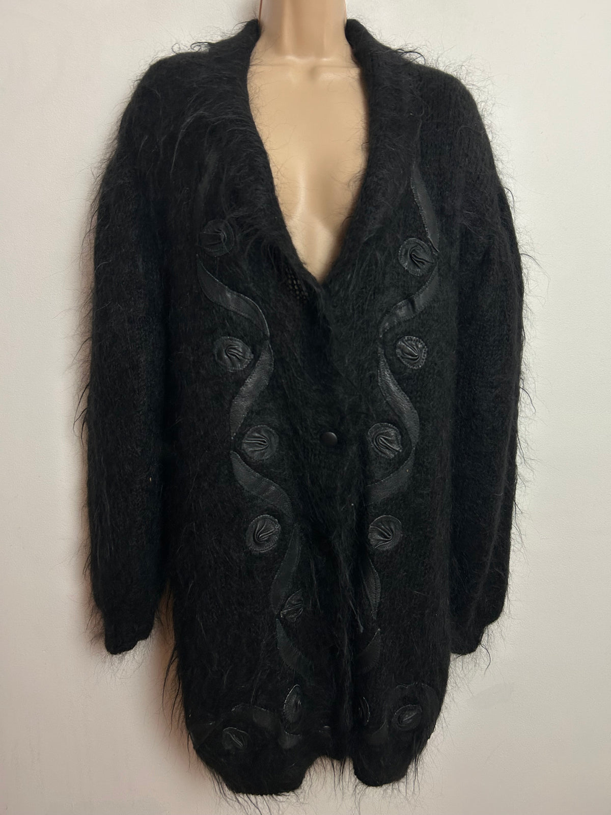 Vintage 1980s One Size Up To 16/18 Black Mohair Faux Leather Applique Fully Lined Cardigan