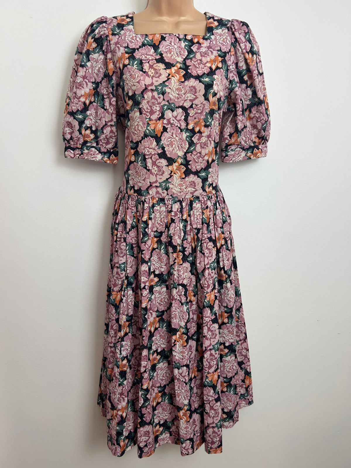 Vintage 1980s LAURA ASHLEY Size 10 Dusky Pink Orange & Green Floral Cotton Tea Dress