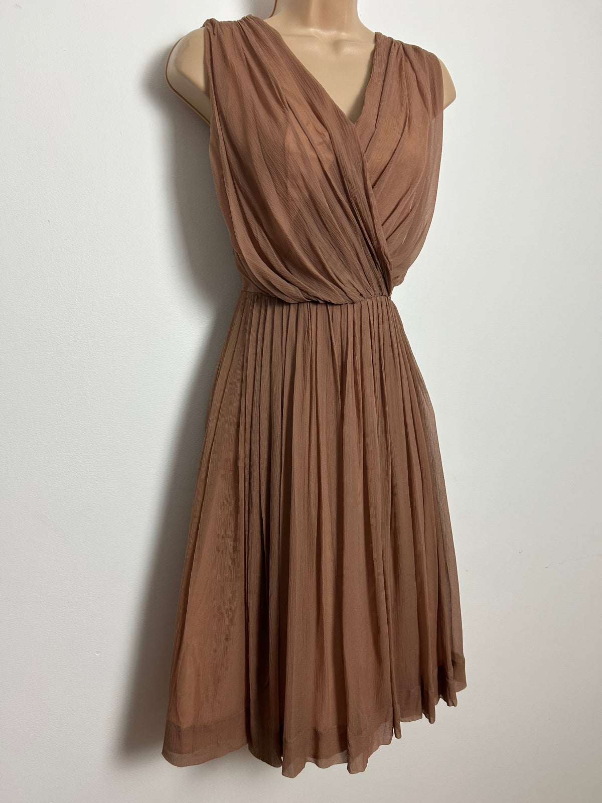 Vintage Early 1960s KITTY COPELAND Size 8 Caramel Brown Crepe Chiffon Occasion Party Dress