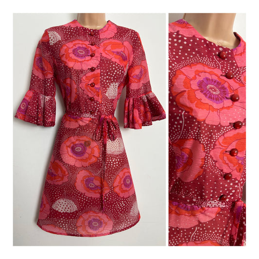 Vintage Early 1970s Size 8-10 Cute Red Coral & Purple Floral & Polka Dot Print Belted Day Dress