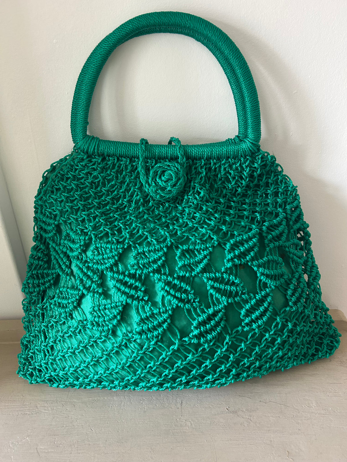 Vintage 1960s Green Plastic String Macrame Shopping Tote Bag