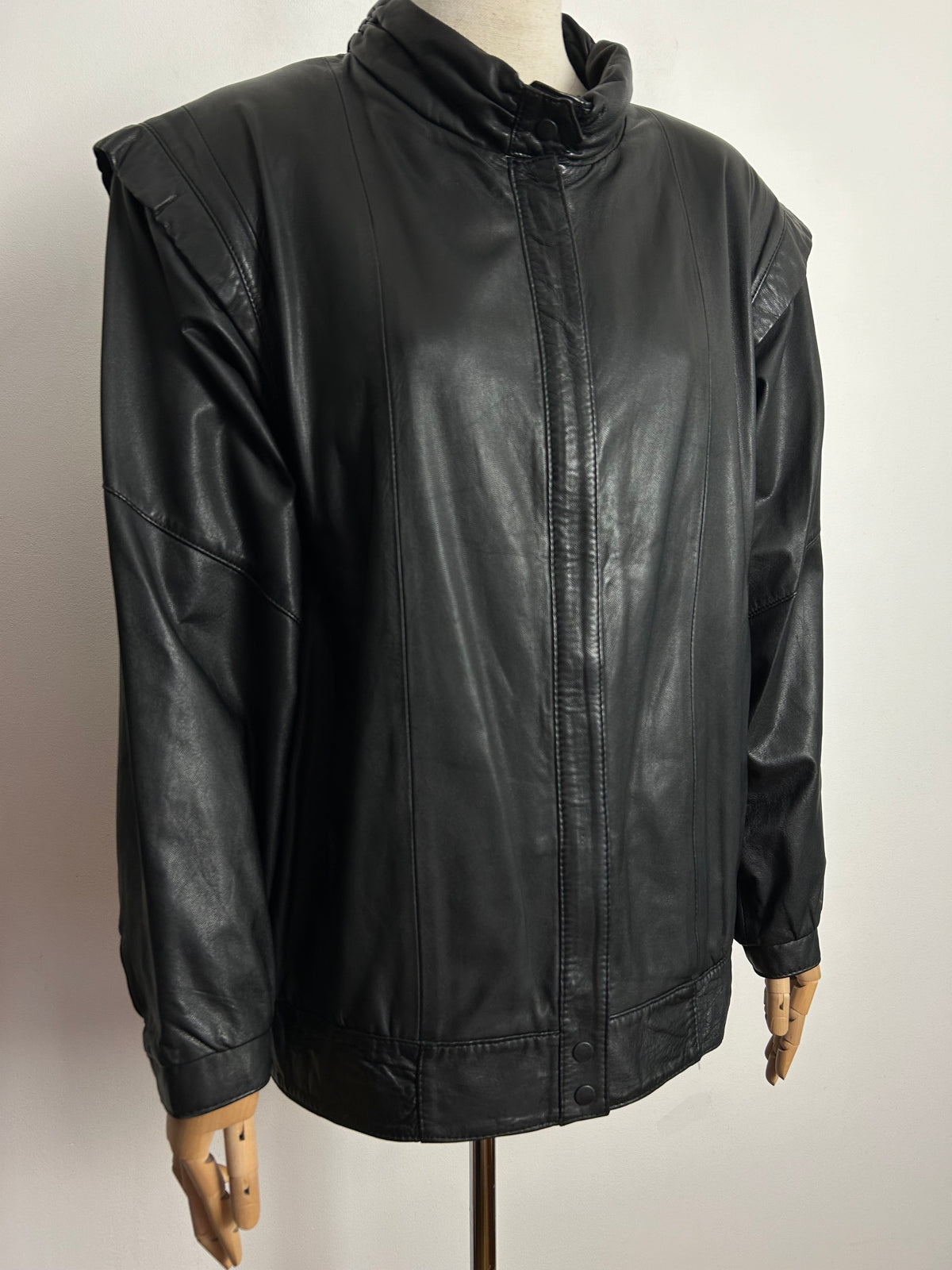 Vintage 1980s CANDA UK Size 14-16 Black Leather Round Neck Leather Jacket