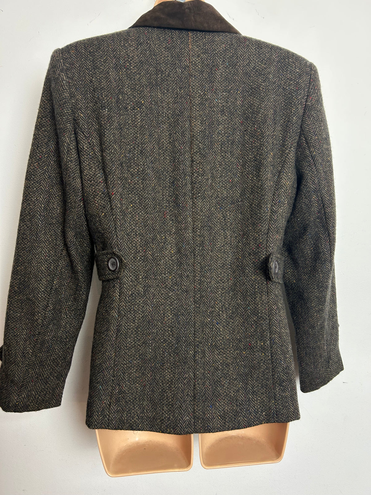 Vintage 1980s CHARACTER SUBURBANWEAR Size 12 Brown Wool Tweed Blazer With Suede Collar