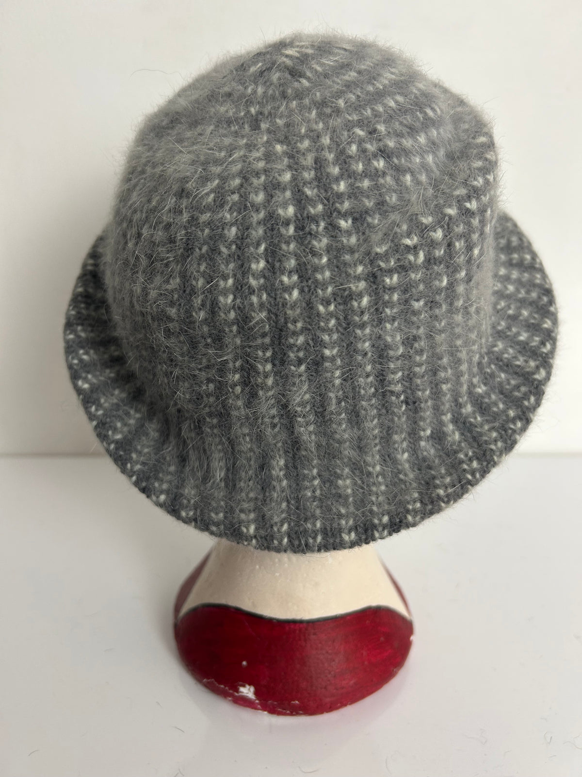 Vintage Cute Little Grey & White Fleck Wool Mix Winter Hat