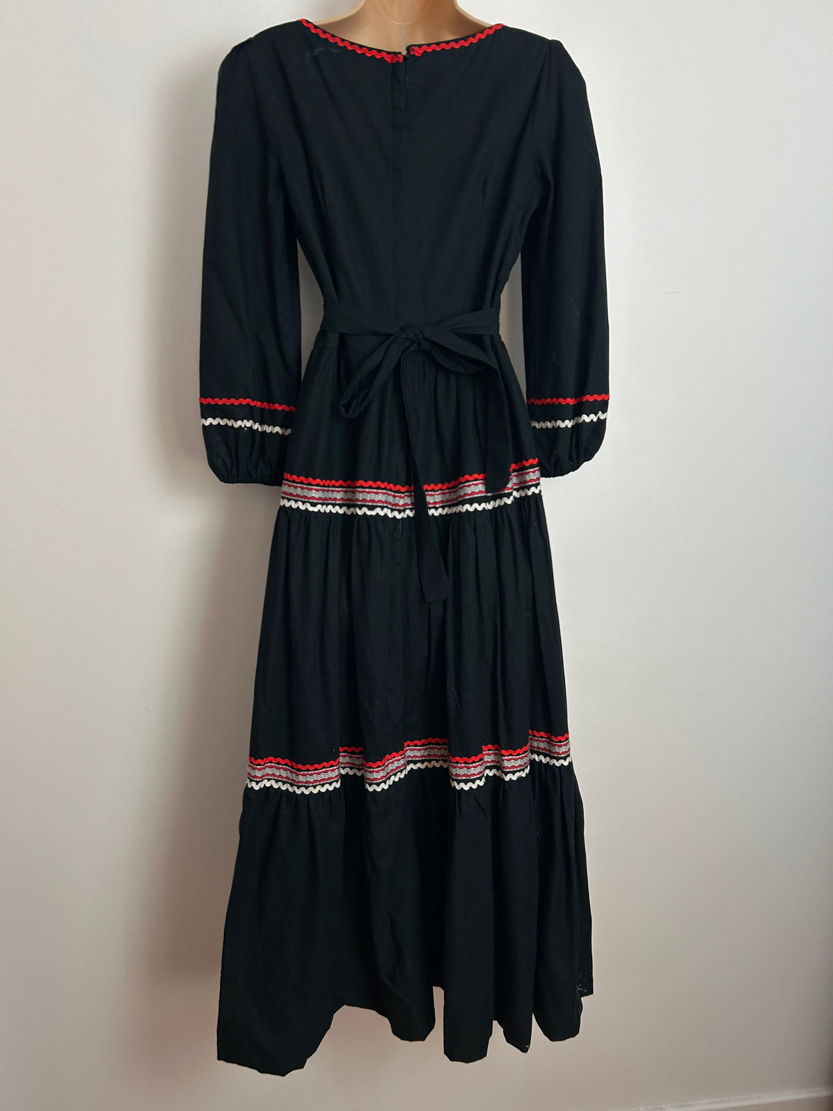 Vintage 1970s Size 10 Black Cotton Red Ric Rac Trim Lace Up Bodice Long Sleeve Boho Maxi Dress