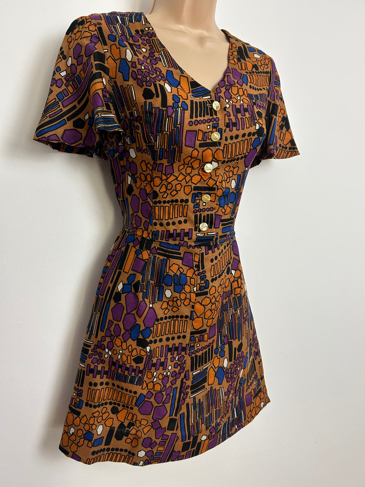 Vintage Late 1960s Size 6 Brown Purple & Blue Abstract Geo Print Mini Dress