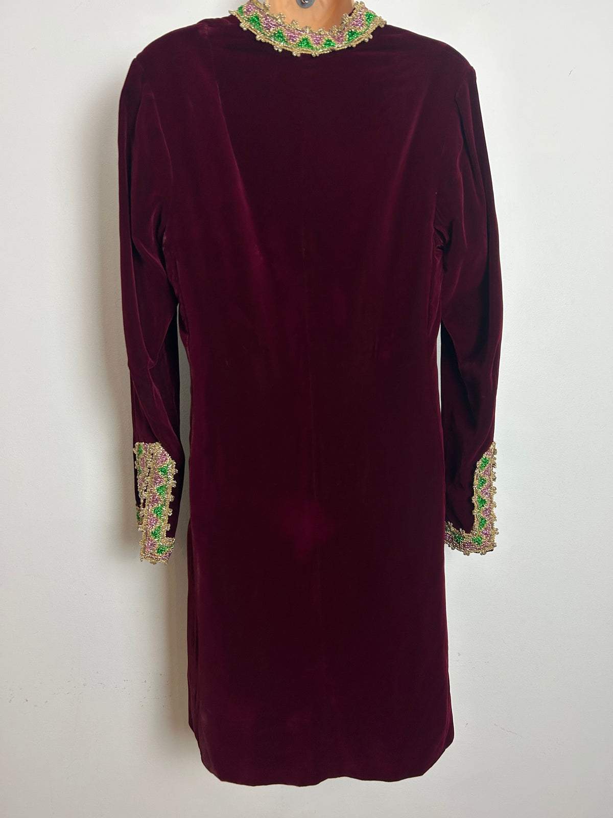 Vintage 1960s Size 10-12 Maroon Velvet & Gold Green & Pink Braid Trim Xmas Shift Dress