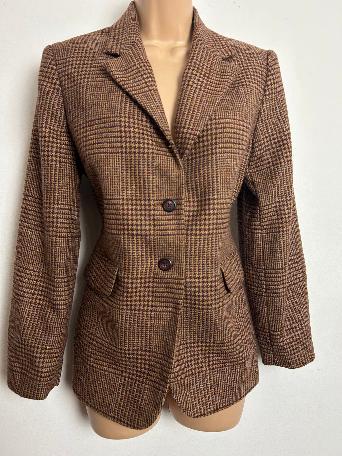 Vintage 1980s TALBOTS PETITES Size 10-12 Brown Hounds Tooth Check 100% Lambswool Blazer