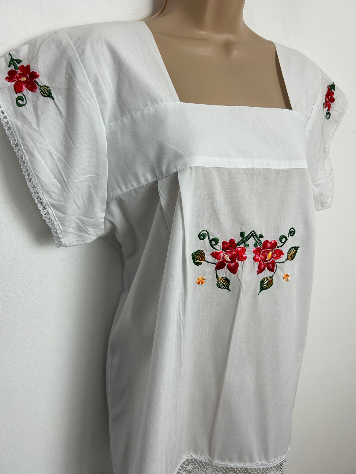 Vintage KIKE MEXICAN One Size Up To 14 White Cotton Mix Lace & Embroidered Detail Smock Tunic Dress