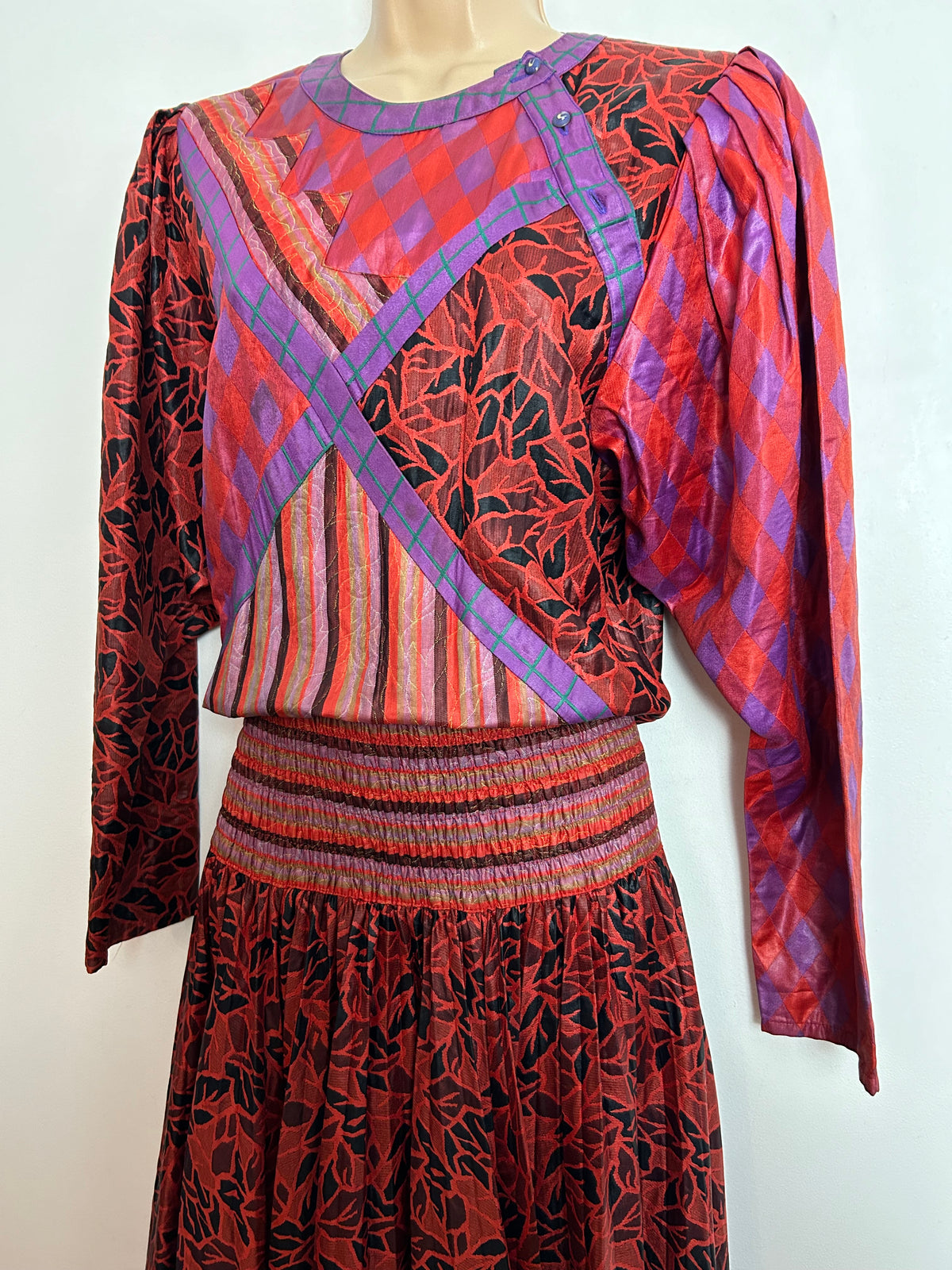 Vintage 1980s DIANE FREIS UK Size 12 AMAZING Orange Mix Abstract Print Long Sleeve Maxi Dress