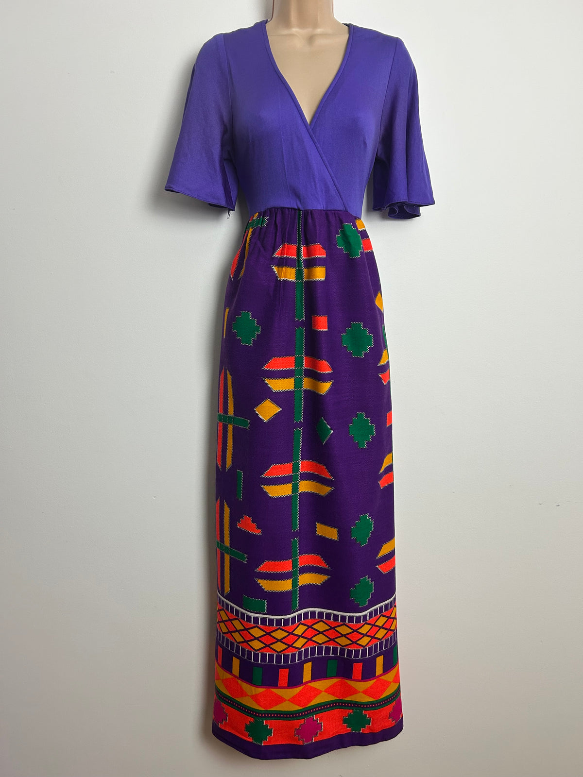 American Vintage 1970s BOBBIE BROOKS Size 8 Purple Mustard Red & Green Abstract Print Maxi Dress
