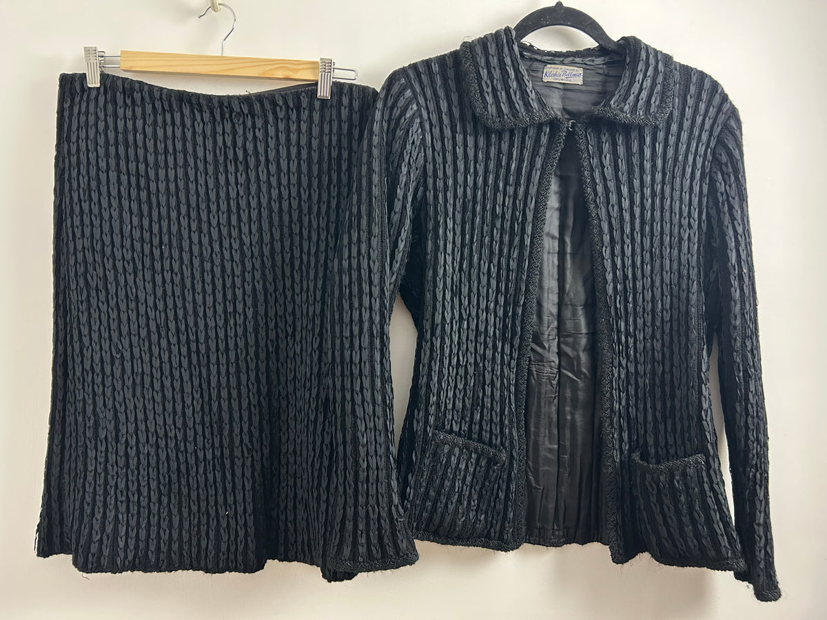 Vintage 1905s VERY RARE KLESHIE BELLMAN Size 12-14 Hand Made 100% Wool Black Skirt Suit With Two Jackets