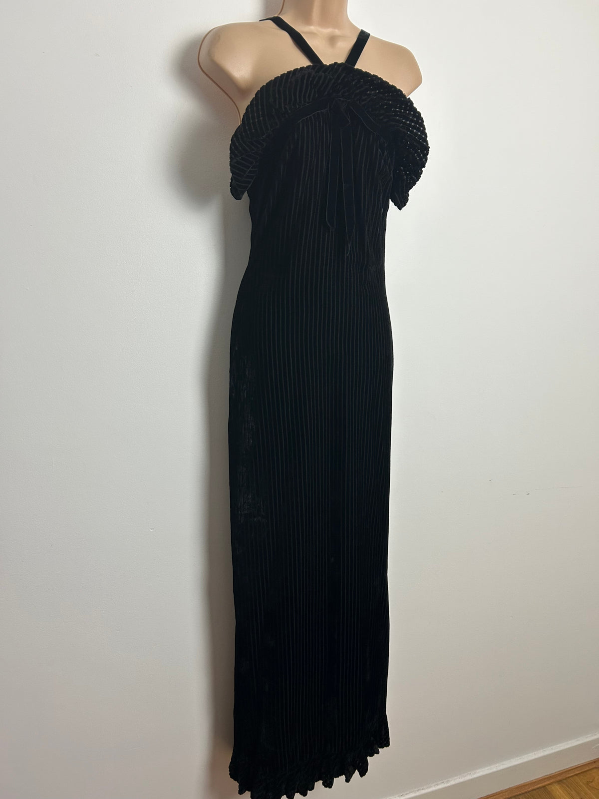 Vintage Late 1960s FRANK USHER Size 8-10 Black Stripe Velvet Halterneck Ruffle Trim Evening Maxi Dress