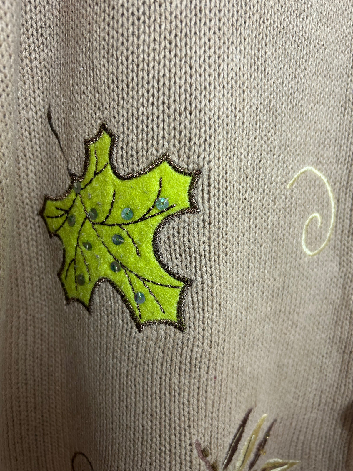 American Vintage 1990s Beige Autumnal Leaf & Pumpkin Applique Vest Waistcoat Cardigan 14-16