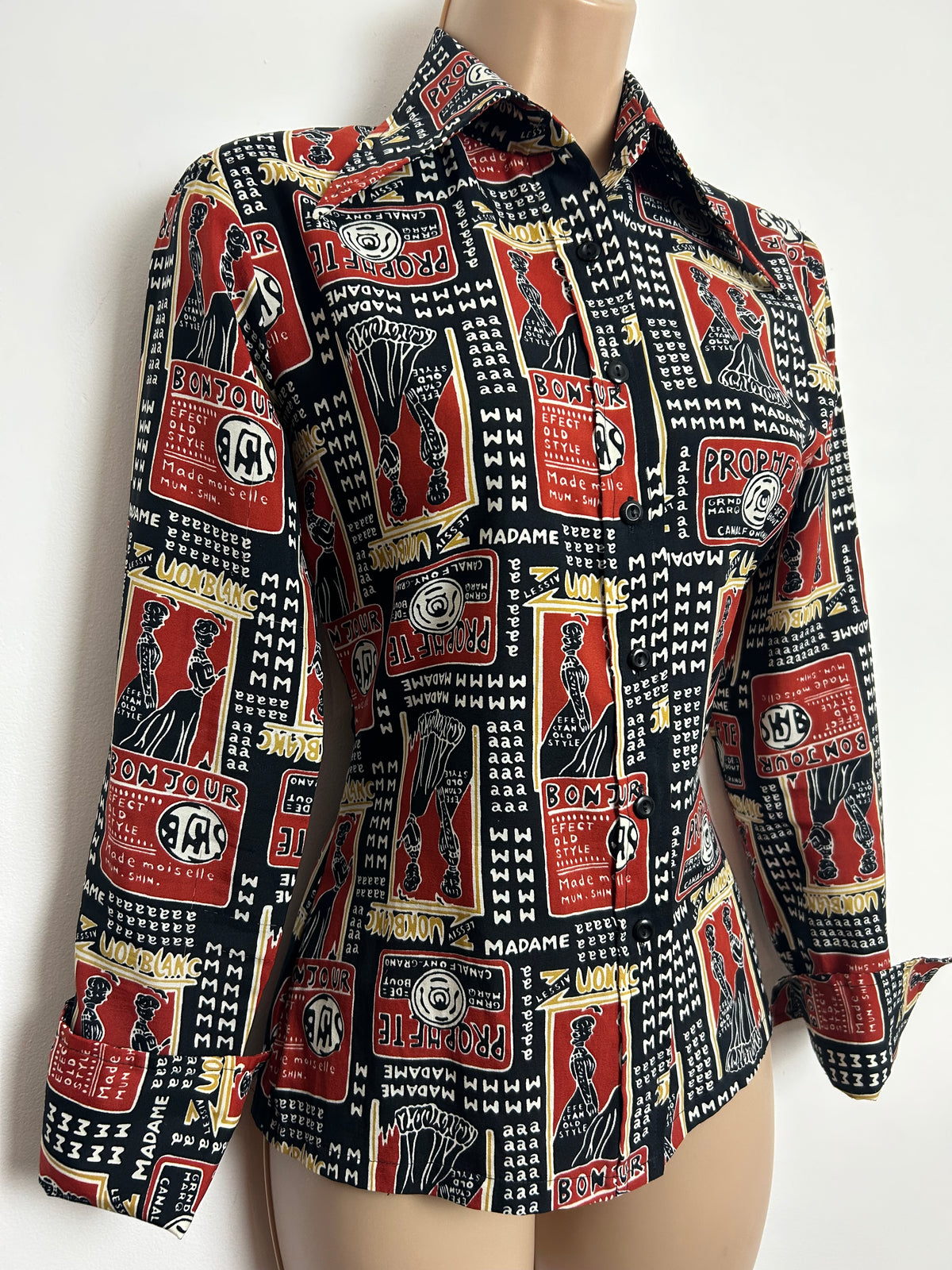 Vintage 1970s Size 8 Black Red Beige Belle Epoque Art Nouveau Inspired Graphic Print Dagger Collar Shirt