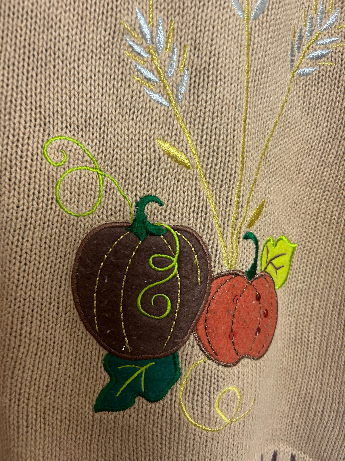 American Vintage 1990s Beige Autumnal Leaf & Pumpkin Applique Vest Waistcoat Cardigan 14-16