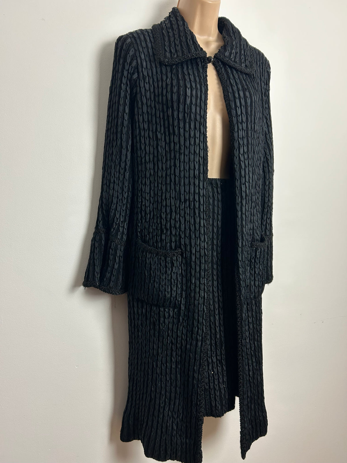 Vintage 1905s VERY RARE KLESHIE BELLMAN Size 12-14 Hand Made 100% Wool Black Skirt Suit With Two Jackets